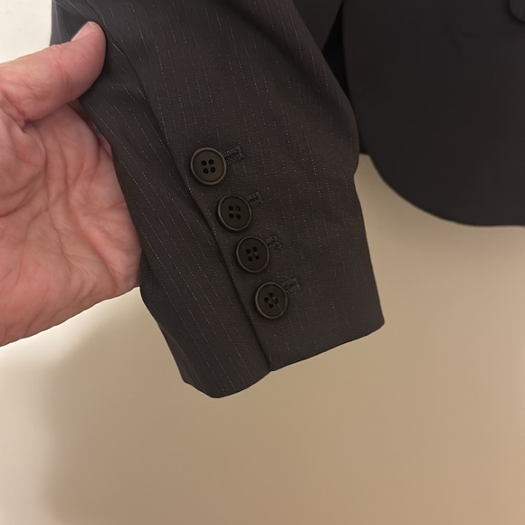 Theory Lightweight Blazer with Subtle Menswear Stripes Size 2‎ - Picture 5 of 9